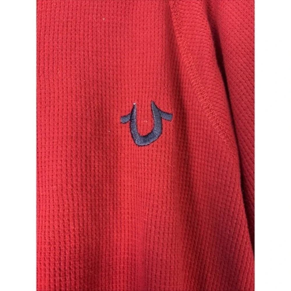 True Religion Men's Small Red Buddha Henley Long Sleeve Thermal Shirt Logo K1221